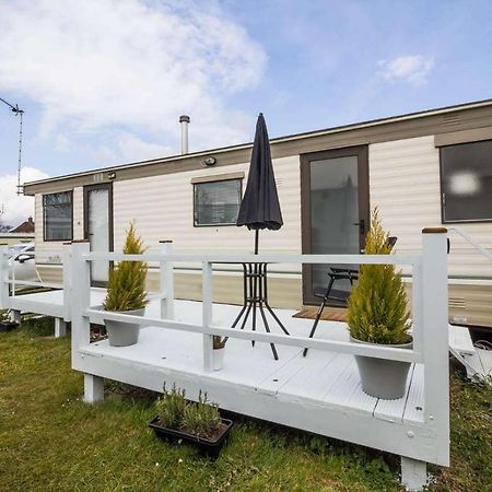 Отель Hemsby Static Caravan In Norfolk Quiet Site Great Location Экстерьер фото